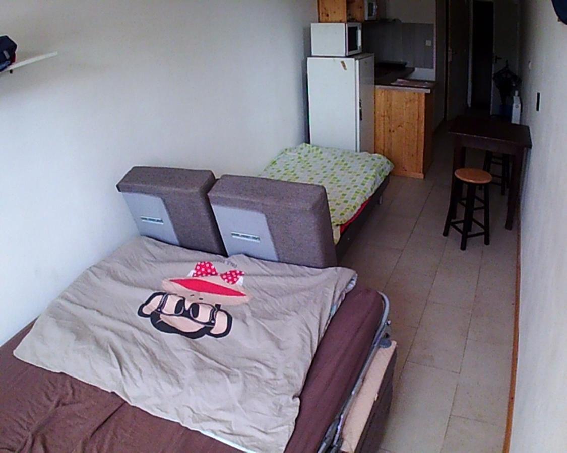 Studios Apartment *